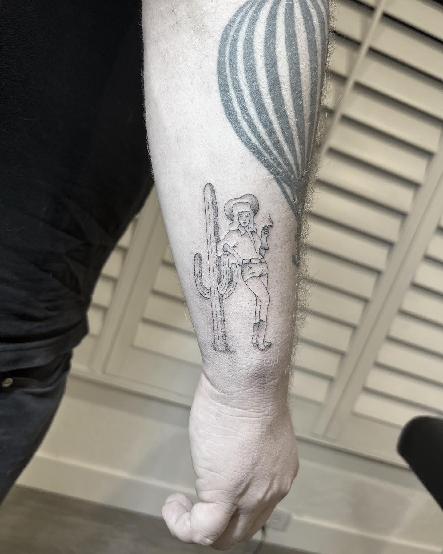 Fine line tattoo by Stephen Carballo