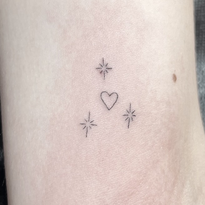 Fine line tattoo by Stephen Carballo, stephen carballo portfolio import